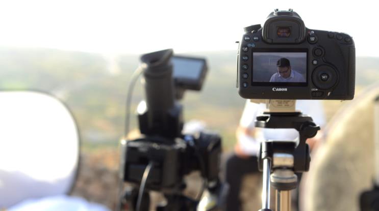 深耕瑞丽市电商产品视频拍摄制作，解锁产品电商突围的关键密钥